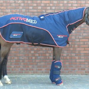 Couverture Activomed Impulseline Relax posee sur un cheval