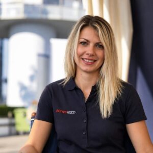 Harmonie Flesch, en charge du bien-être et de la communication chez Flesch Horse Services