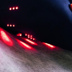 Détail du Power Pad Activomed Impulseline WLP, LED rouges de la technologie Wave-Light-Pulse